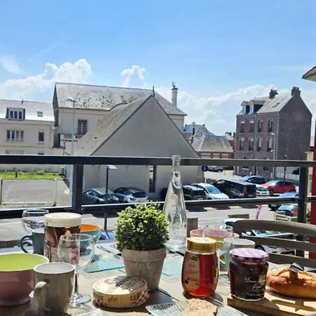 Διαμέρισμα Le Nid Bleu Confort & A Pied